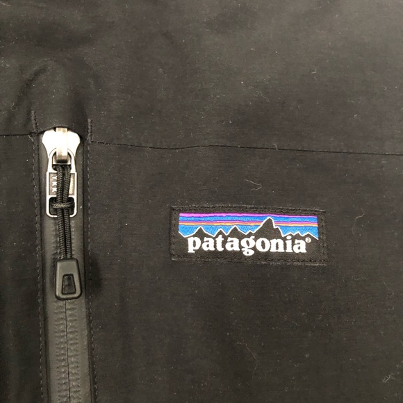 Patagonia Women’s 3-in-1 Winter Jacket With Hood. Like New Condition! - Picture 9 of 10